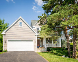 19 Fairwynds Dr