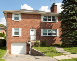 84 Rossiter Avenue