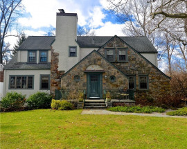 15 Blackthorn Lane