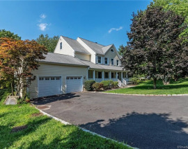 56 Fox Glen Drive