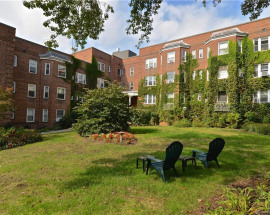 70 Strawberry Hill Avenue #2-2B