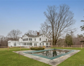 2 Chapel Hill Road