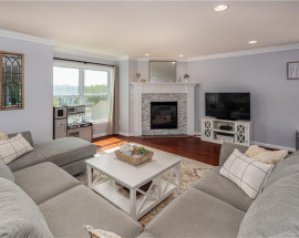 646 Hope Street #5