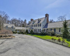 1025 West Road