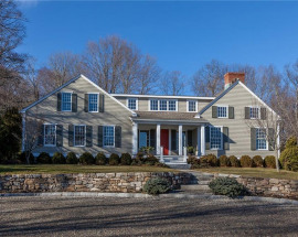 8 Upper Church Hill Road