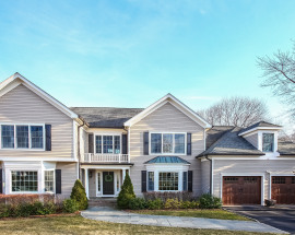 7 Frederick Court