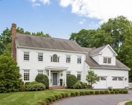 52 Long Lots Road