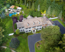 709 West Road
