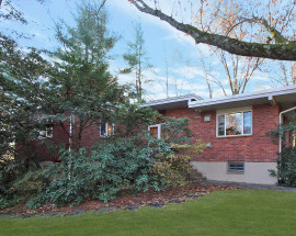 93 Highland Road