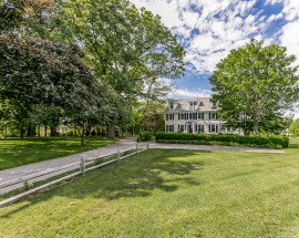 40 Middle Beach Road West