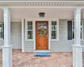 118 Tuckahoe Lane