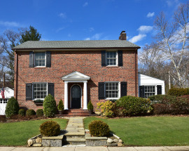 2 Forest Park Avenue