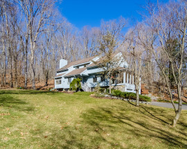 17 Arapaho Road