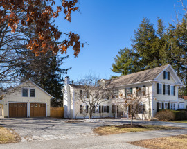 12 Main St