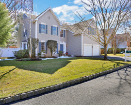 17 Heron Road