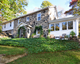 25 Pine Lane