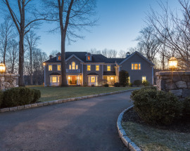 15 Long Wall Road