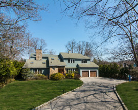 61 West Butterwood Lane