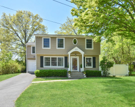 1486 Pine Knoll Lane