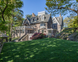 50 Crows Nest Road
