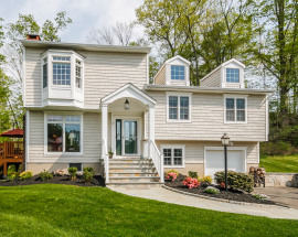 17 Victor Drive