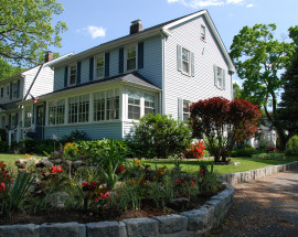 359 West Avenue