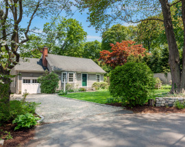 11 Pond Street
