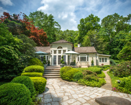 4 Dogwood Lane