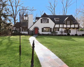 12 Brevoort Lane