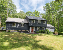 47 Oakwood Drive