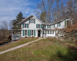 9-11 Story Hill Road