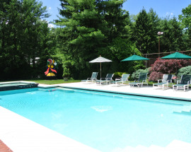 41 Winged Foot Drive