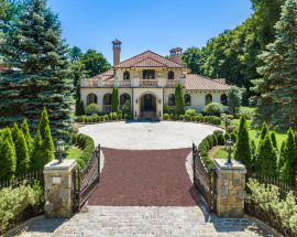 79 Pleasant Ridge Road