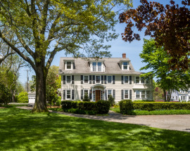 40 Middle Beach Road West