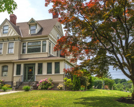 118 Deer Hill Avenue