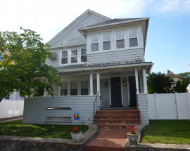 86 Querida Street