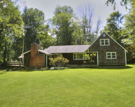 22 High Ridge Road
