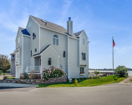 124 Boardwalk