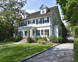 15 Sussex Avenue