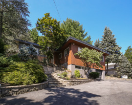 879 Scarsdale Road