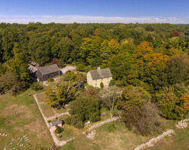 223 Lake Road