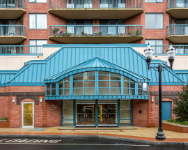 25 Forest Street #5J