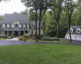 31 Aunt Pattys Lane West