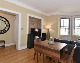 26 Pondfield Road #3c/d