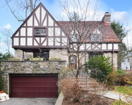 25 A Circle Road