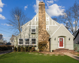 81 Chatsworth Avenue