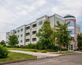 60 Maple Street #32