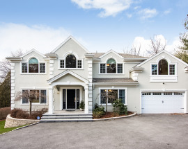 79 Sprain Valley Road