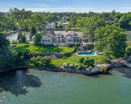 835 Taylors Lane
