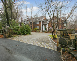 353 Sleepy Hollow Road